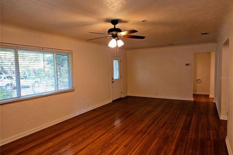 Casa en alquiler en Saint Petersburg, Florida, 2 dormitorios, 123.65 m2 № 1810504 - foto 6
