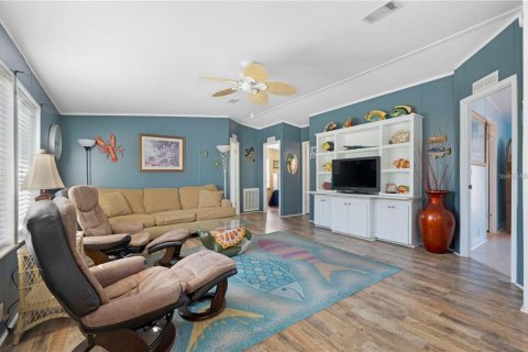 Apartamento en alquiler en Punta Gorda, Florida, 3 dormitorios, 110.18 m2 № 2094649 - foto 6
