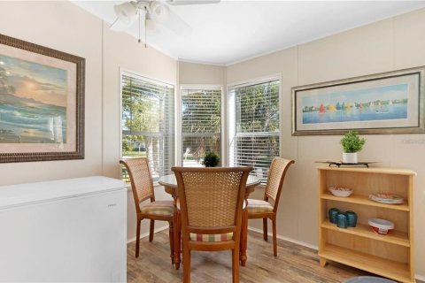 Apartamento en alquiler en Punta Gorda, Florida, 3 dormitorios, 110.18 m2 № 2094649 - foto 9