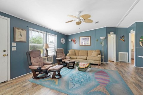 Apartamento en alquiler en Punta Gorda, Florida, 3 dormitorios, 110.18 m2 № 2094649 - foto 5