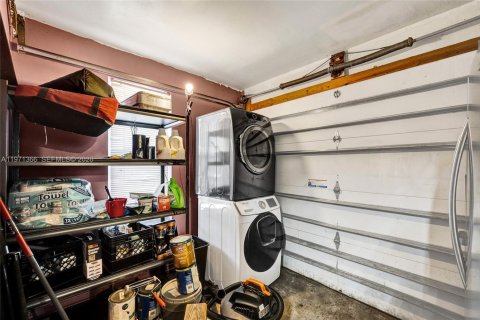 Villa ou maison à vendre à Hollywood, Floride: 3 chambres, 150.41 m2 № 2042197 - photo 26