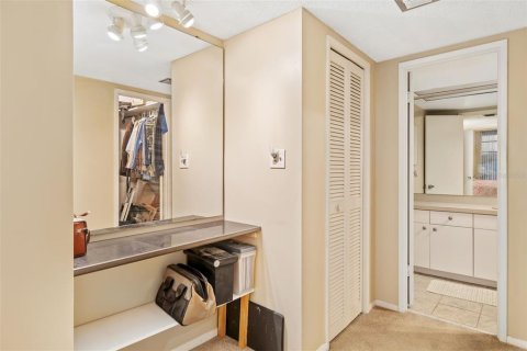 Condo in Sarasota, Florida, 1 bedroom  № 2148734 - photo 24