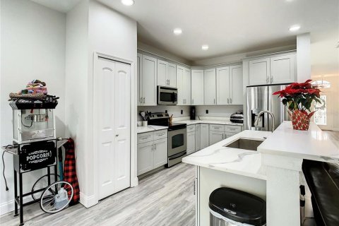 Casa en alquiler en Land O' Lakes, Florida, 3 dormitorios, 190.54 m2 № 1835349 - foto 27