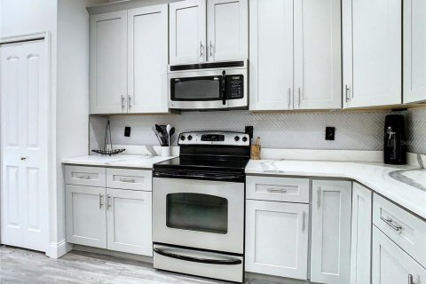Casa en alquiler en Land O' Lakes, Florida, 3 dormitorios, 190.54 m2 № 1835349 - foto 23