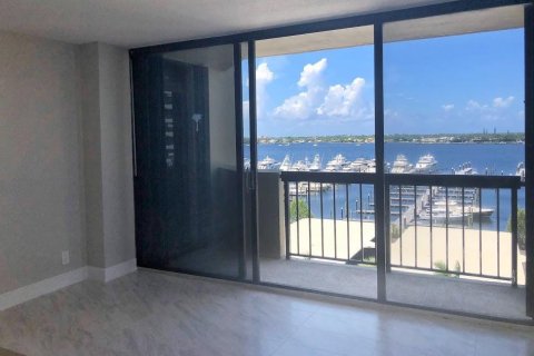 Copropriété à vendre à North Palm Beach, Floride: 2 chambres, 159.33 m2 № 2243003 - photo 14