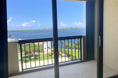 Copropriété à vendre à North Palm Beach, Floride: 2 chambres, 159.33 m2 № 2243003 - photo 24
