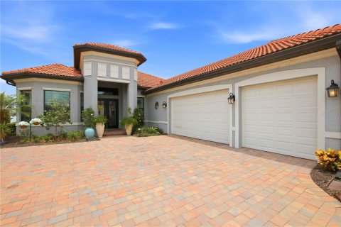 House in Nokomis, Florida 3 bedrooms, 258.18 sq.m. № 2266377 - photo 5