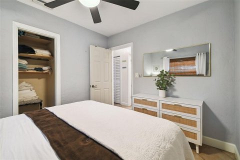 House in Tampa, Florida 3 bedrooms, 80.27 sq.m. № 1776984 - photo 21