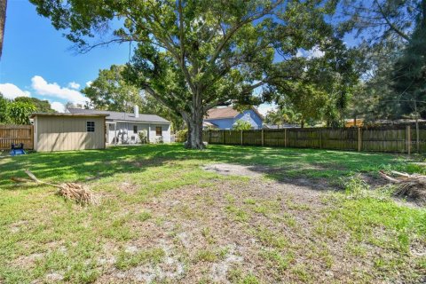 House in Tampa, Florida 3 bedrooms, 80.27 sq.m. № 1776984 - photo 30