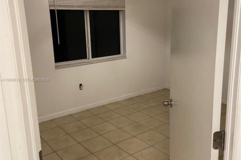 Condominio en alquiler en Homestead, Florida, 2 dormitorios, 76.37 m2 № 2030172 - foto 7