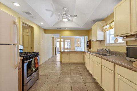 Villa ou maison à vendre à Lake City, Floride: 2 chambres, 72.84 m2 № 1573589 - photo 4