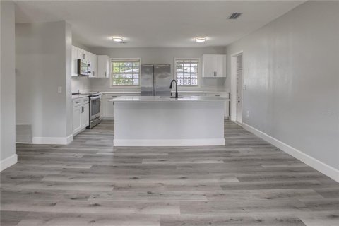 Casa en venta en DeBary, Florida, 3 dormitorios, 125.33 m2 № 2234688 - foto 7
