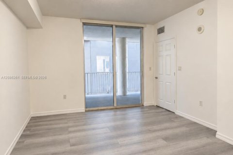 Appartement à louer à Miami, Floride: 1 chambre, 58.06 m2 № 2357911 - photo 10