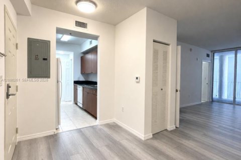 Appartement à Miami, Floride 1 chambre, 58.06 m2 № 2357911