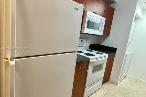 Appartement à louer à Miami, Floride: 1 chambre, 58.06 m2 № 2357911 - photo 6