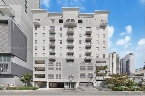 Appartement à louer à Miami, Floride: 1 chambre, 58.06 m2 № 2357911 - photo 18