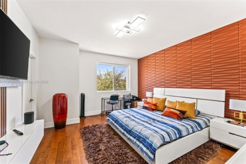 Townhouse in Doral, Florida 3 bedrooms, 168.71 sq.m. № 2005644 - photo 20