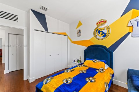 Townhouse in Doral, Florida 3 bedrooms, 168.71 sq.m. № 2005644 - photo 26