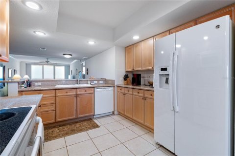 Copropriété à vendre à Daytona Beach Shores, Floride: 3 chambres, 205.78 m2 № 1678084 - photo 5