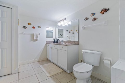 Copropriété à vendre à Daytona Beach Shores, Floride: 3 chambres, 205.78 m2 № 1678084 - photo 25