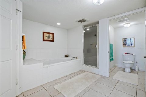 Copropriété à vendre à Daytona Beach Shores, Floride: 3 chambres, 205.78 m2 № 1678084 - photo 18