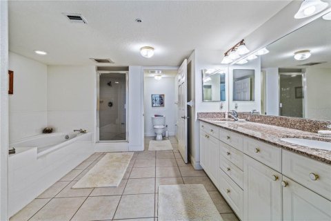 Copropriété à vendre à Daytona Beach Shores, Floride: 3 chambres, 205.78 m2 № 1678084 - photo 17