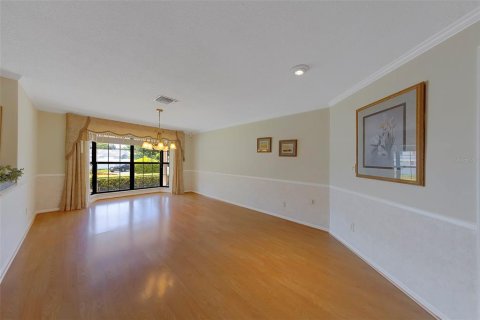 House in Clearwater, Florida 4 bedrooms, 329.62 sq.m. № 2147557 - photo 10