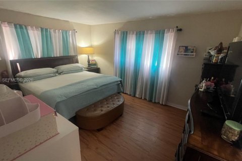 Купить кондоминиум в Норт-Майами, Флорида 2 спальни, 106.47м2, № 2045855 - фото 10