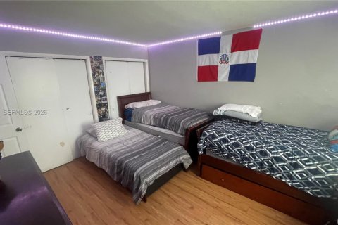 Купить кондоминиум в Норт-Майами, Флорида 2 спальни, 106.47м2, № 2045855 - фото 16