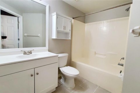 Condo in Riverview, Florida, 3 bedrooms  № 1803874 - photo 13
