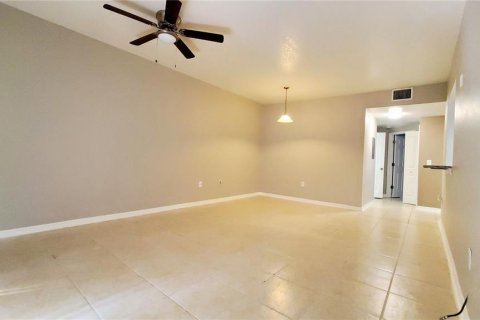 Condo in Riverview, Florida, 3 bedrooms  № 1803874 - photo 5