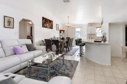 Casa en venta en Ocala, Florida, 3 dormitorios, 126.35 m2 № 2234459 - foto 6
