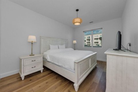 Condominio en venta en Saint Petersburg, Florida, 3 dormitorios, 153.29 m2 № 1819387 - foto 25