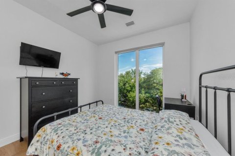 Condominio en venta en Saint Petersburg, Florida, 3 dormitorios, 153.29 m2 № 1819387 - foto 29