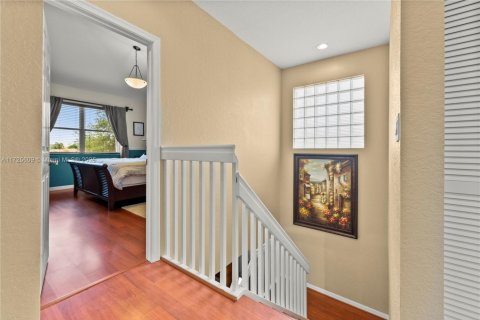 House in Coconut Creek, Florida 4 bedrooms, 203.83 sq.m. № 1477278 - photo 25