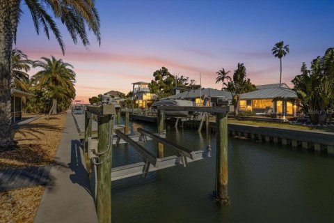 Villa ou maison à vendre à Longboat Key, Floride: 2 chambres, 125.05 m2 № 2108859 - photo 14