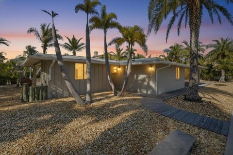 Villa ou maison à vendre à Longboat Key, Floride: 2 chambres, 125.05 m2 № 2108859 - photo 10