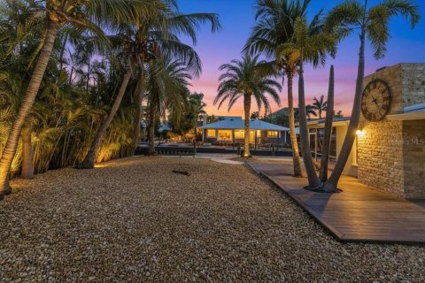 Villa ou maison à vendre à Longboat Key, Floride: 2 chambres, 125.05 m2 № 2108859 - photo 6