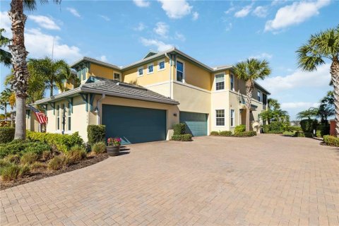 Condominio en venta en Bradenton, Florida, 3 dormitorios, 162.39 m2 № 2120253 - foto 5