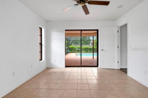 Casa en venta en Spring Hill, Florida, 4 dormitorios, 198.9 m2 № 1916841 - foto 28