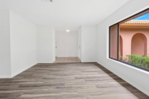 Casa en venta en Spring Hill, Florida, 4 dormitorios, 198.9 m2 № 1916841 - foto 8