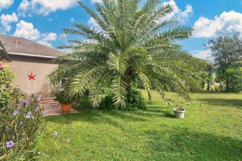 House in Kissimmee, Florida 3 bedrooms, 174.28 sq.m. № 2098237 - photo 23