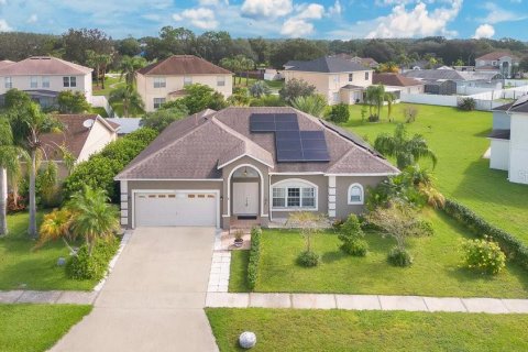 House in Kissimmee, Florida 3 bedrooms, 174.28 sq.m. № 2098237 - photo 29