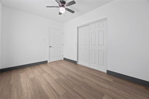House in Fort Lauderdale, Florida 4 bedrooms, 104.05 sq.m. № 2086285 - photo 12