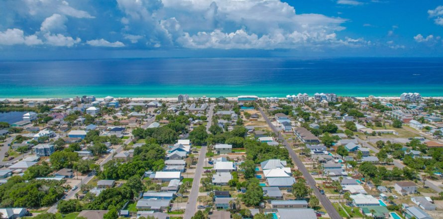 Villa ou maison à Panama City Beach, Floride 2 chambres, 157.56 m2 № 562363