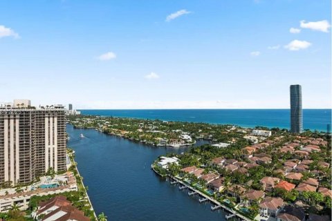 Copropriété à louer à Aventura, Floride: 2 chambres № 1839454 - photo 1