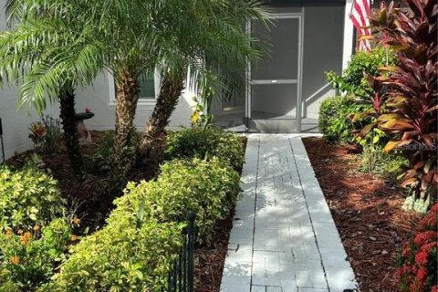 Villa ou maison à louer à Poinciana, Floride: 2 chambres, 136.94 m2 № 2196199 - photo 2