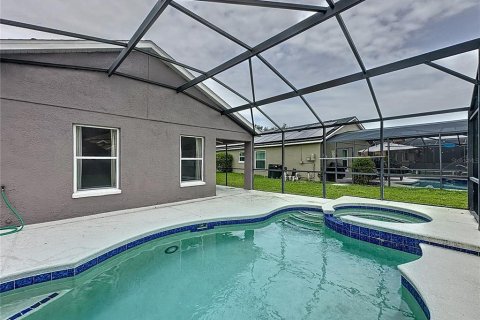 House in Davenport, Florida 4 bedrooms, 154.68 sq.m. № 1778738 - photo 4