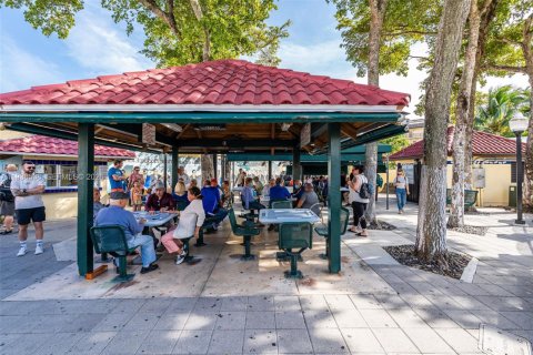 Купить виллу или дом в Майами, Флорида 3 спальни, 132.11м2, № 1999356 - фото 26