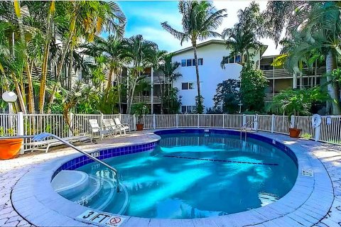 Condominio en venta en Fort Lauderdale, Florida, 1 dormitorio, 63.92 m2 № 2183590 - foto 3